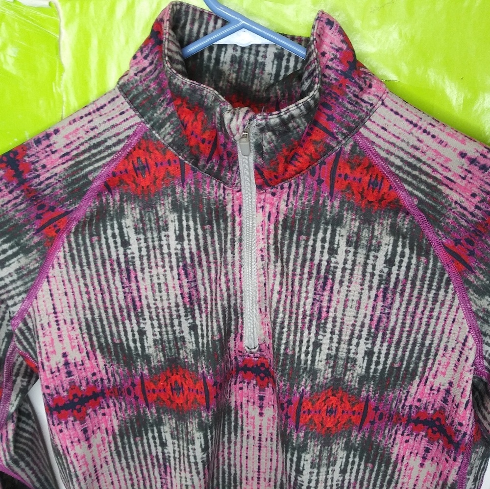 Nike Pro Combat 1/4 Zip Fitted Pullover Top